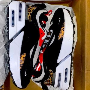 W Air Max Furyosa size 7